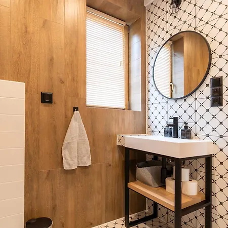 Wilczna Stodola Nyaraló *